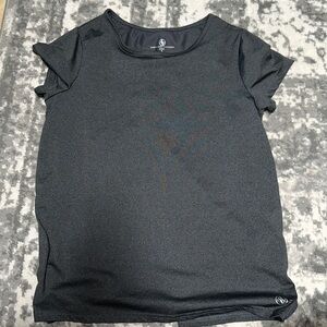 Women’s workout shirt